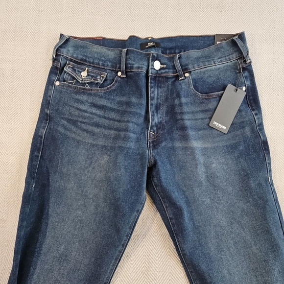 True Religion Ricky Jeans Men's 36 x 33 1/2 Relaxed Straight Blue Denim NWT Flap - Picture 9 of 16